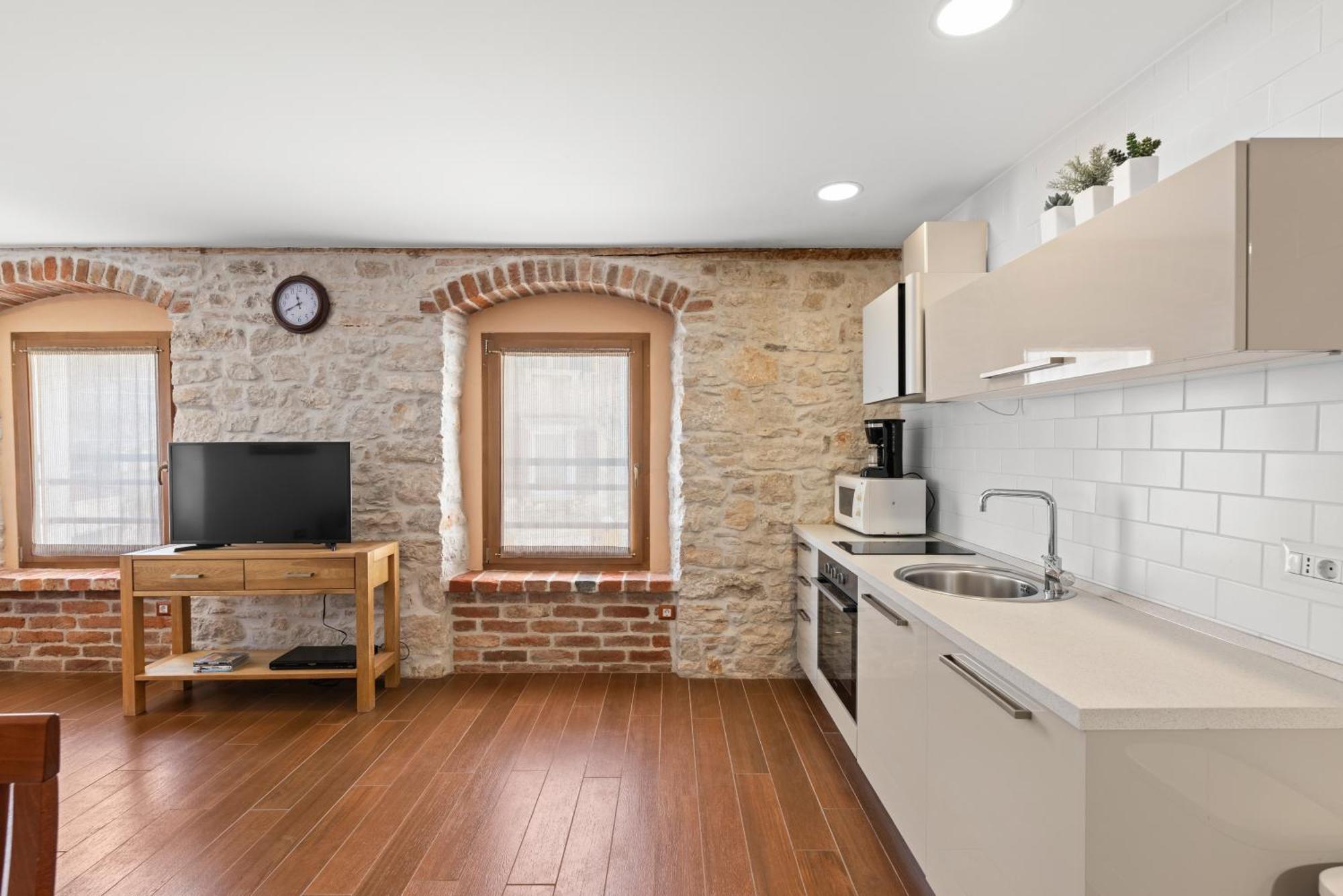 Apartment New!!!apartment Old Town Square
