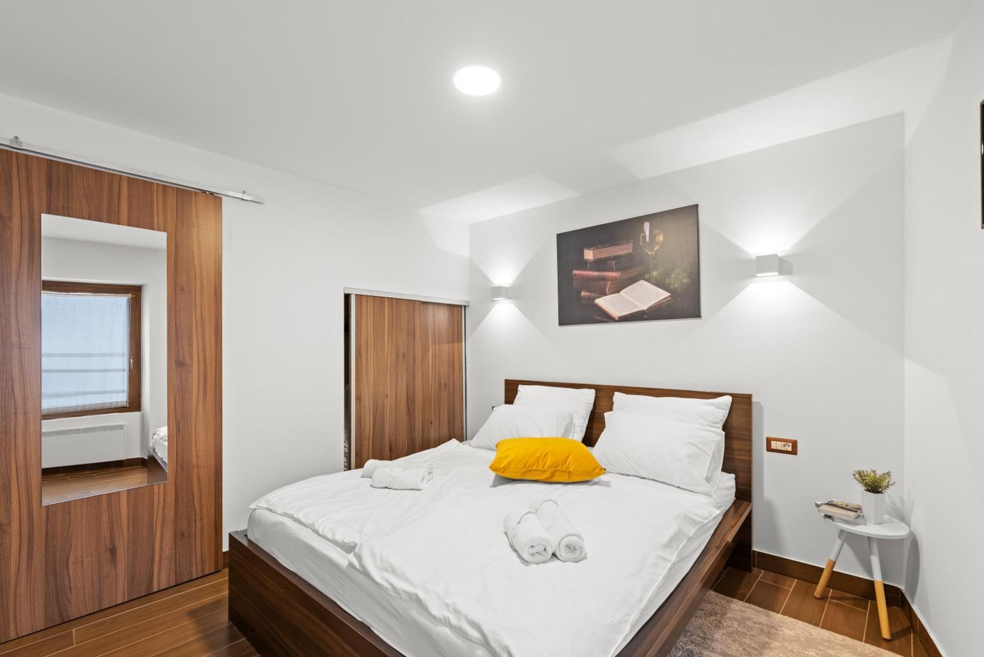 New!!!apartment Old Town Square Apartment